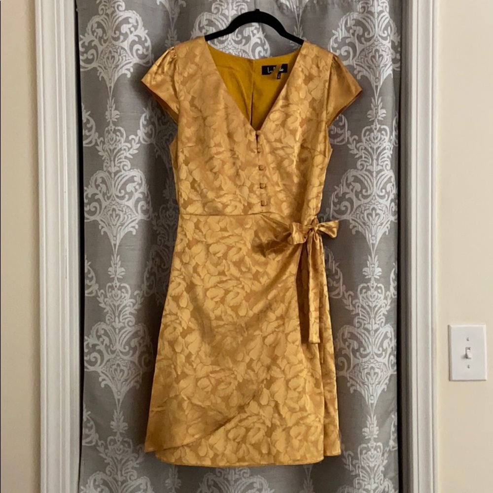 Lulu’s Small Gold Wrap Dress